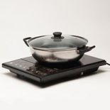 Detak Induction Cooker With  Free Non-stick Kadhai