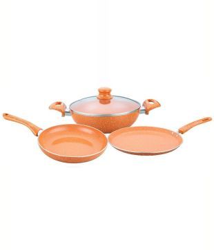 https://cdn0.desidime.com/attachments/photos/239394/medium/3677739Wonderchef-Yellow-Cookware-Set-Set-SDL000999103-1-87427.jpg?1480946276