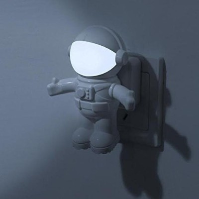 https://cdn0.desidime.com/attachments/photos/265098/medium/3282498astro01-taino-astronaut-light-sensor-400x400-imae68dxcgysq23j.jpeg?1480962418