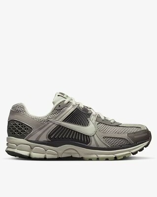 Ajio : Flat 70% Off on Nike Shoes 