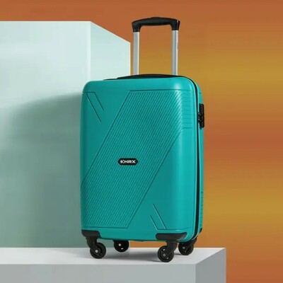 Flipkart | Upto 82% Off On HRX Luggage.