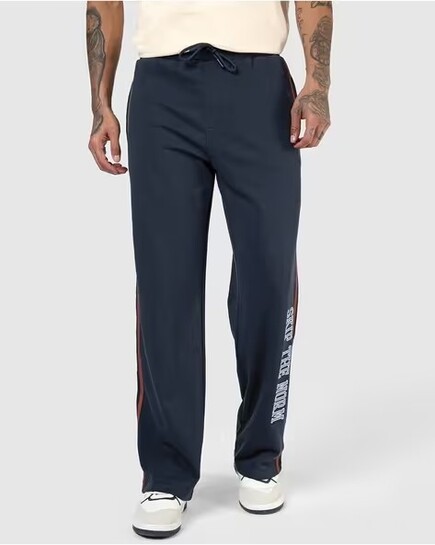 Bewakoof - Up To 77% Off on Men's Track Pants 