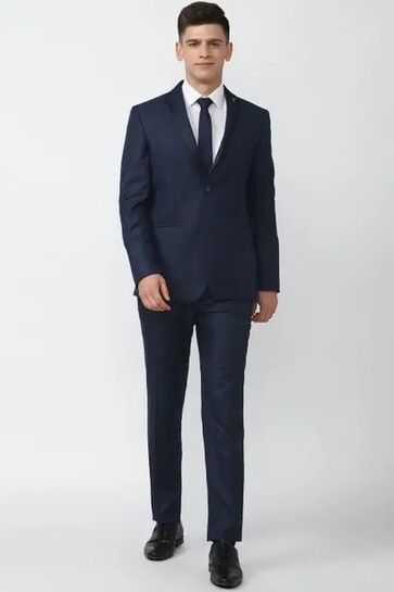 Upto 67% off on Men's Readymade Suits