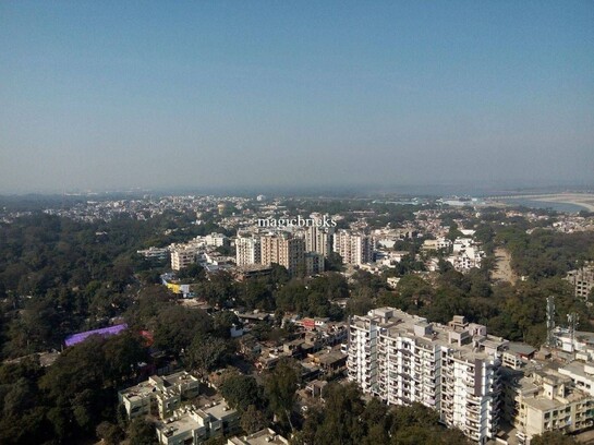 Delhi To Kanpur From Rs 3827