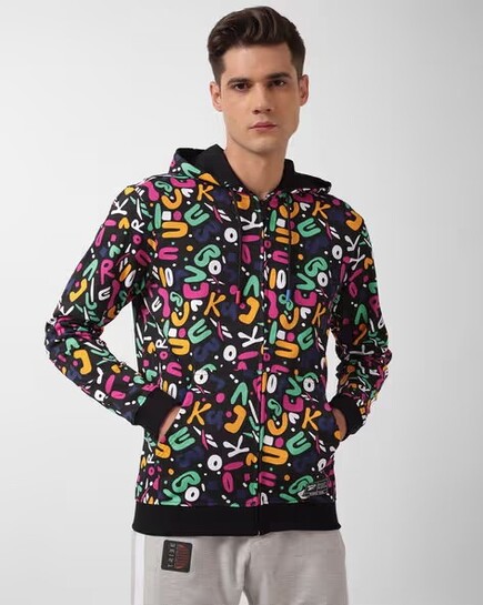 Upto 80% Off on Men's & Women Reebok Clothing 