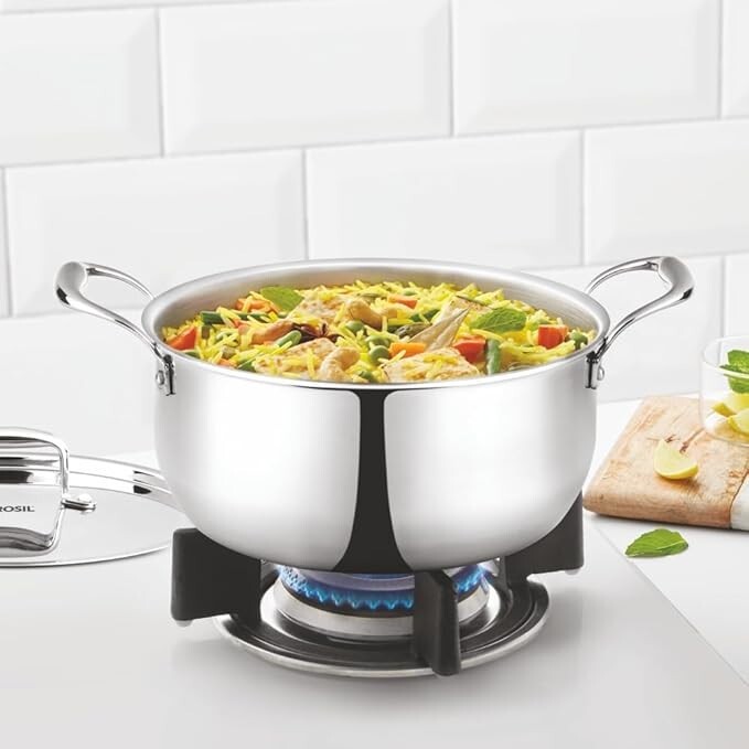 Borosil Cookfresh Tri-ply Casserole Steel Handle | SS304 Food Grade Steel, Dishwasher Safe | Compatible for Gas, Induction, Hot Plate, Halogen | 5 Years Warranty (2.8 L)
