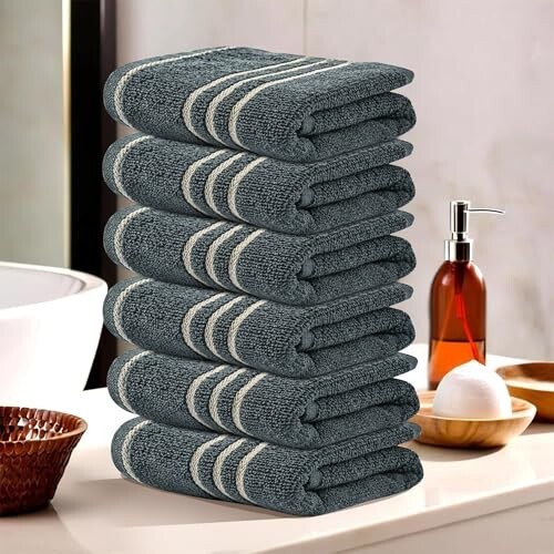Urbane Home Pack of 6 Soft Cotton Face Towels for Men & Women/Ladies 