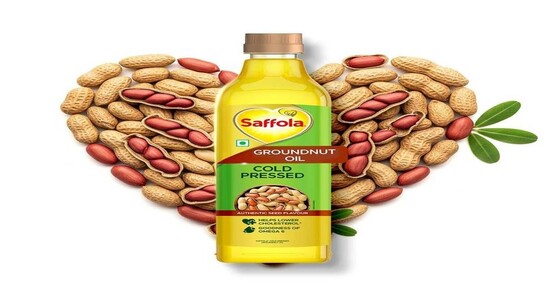 Saffola Cold Pressed Groundnut Oil | 100% Cold Pressed Groundnut Oil 1ltr x 2