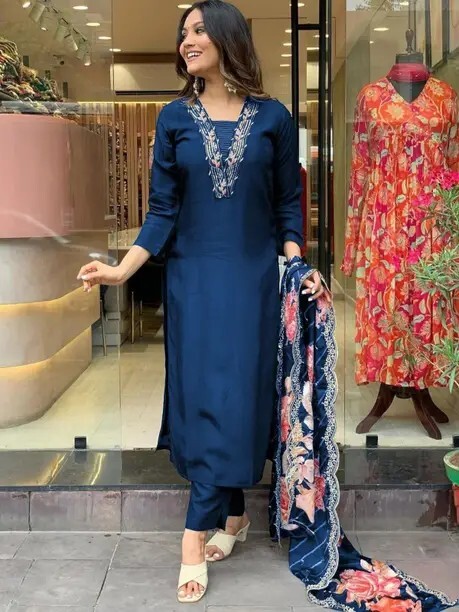 Upto 88% Off on Ethnic Dresses