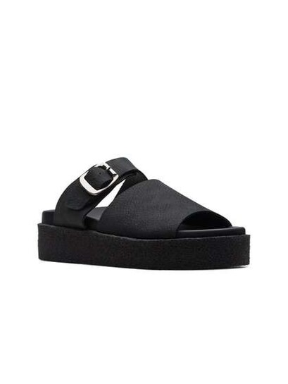 Upto 75% Off On Clarks Footwears + Extra 10% Off