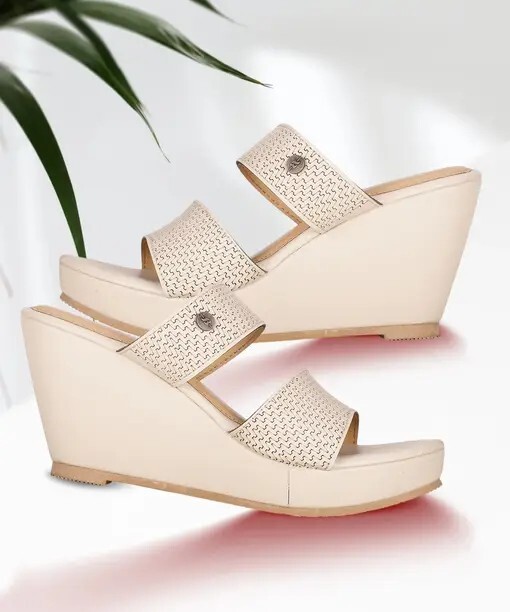 Upto 76% Off-Bata Women's Footwear