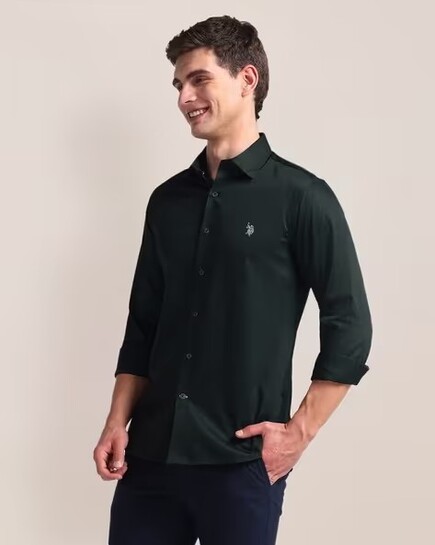 US polo clothing upto 65% Off