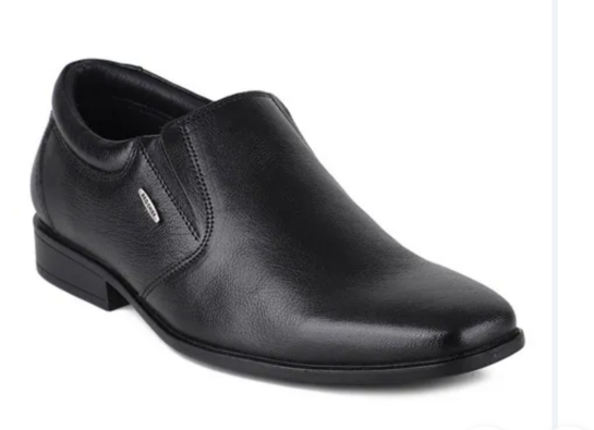 AJIO: Upto 84% Off On Red Chief Shoes.