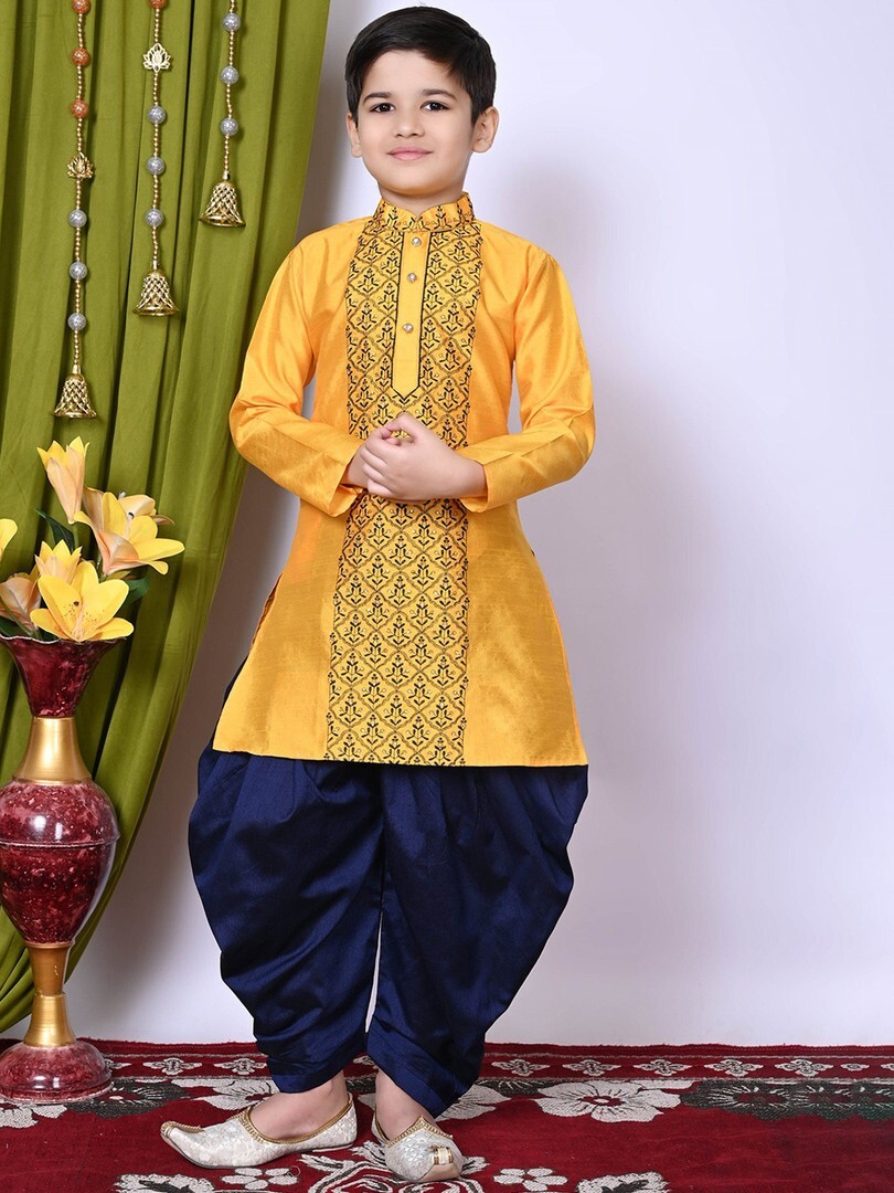 Buy NFC CREATION Boys Embroidered Regular Thread Work Dupion Silk Kurta With Patiala - Kurta Sets for Boys 32962382 | Myntra