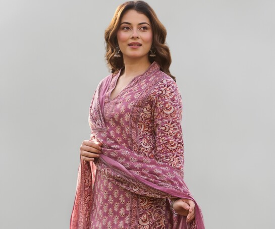 Arayna Women’s Cotton Printed Kurta Set with Pants & Dupatta | Elegant Ethnic Wear for Women