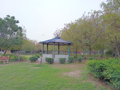 Moto g73 5G Camera Samples: Best Camera Phone Under 20000 without OIS