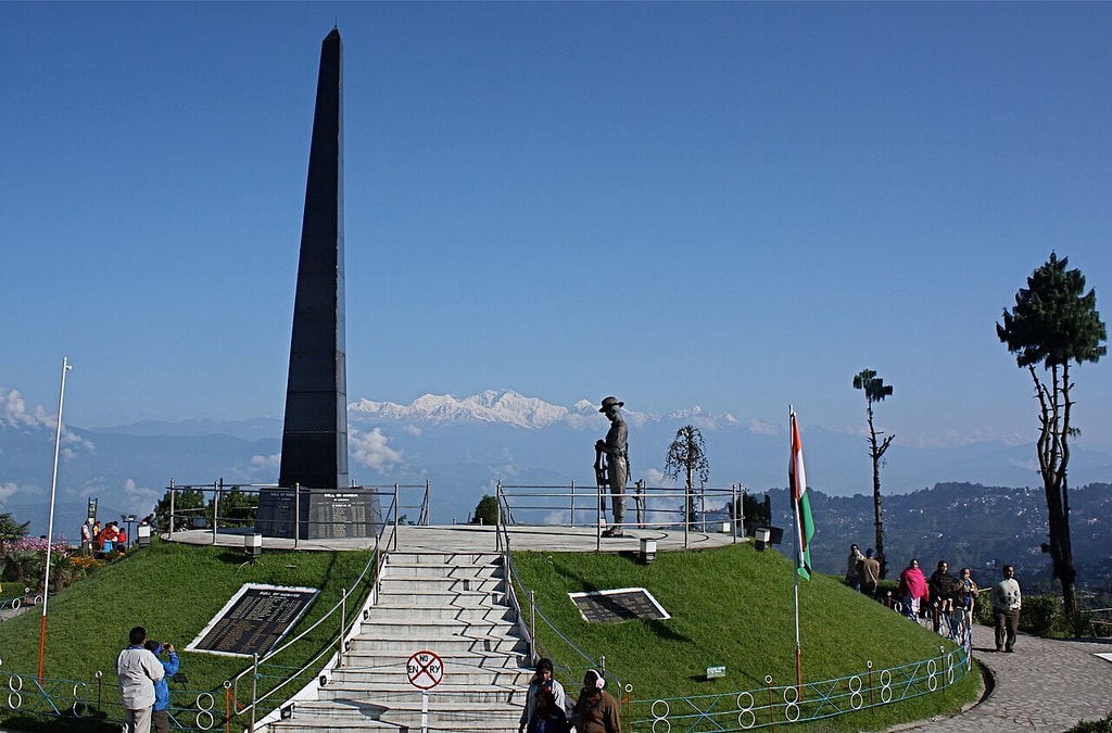 DarjeelingWarMemorialatBatasiaLoopDarjeeling