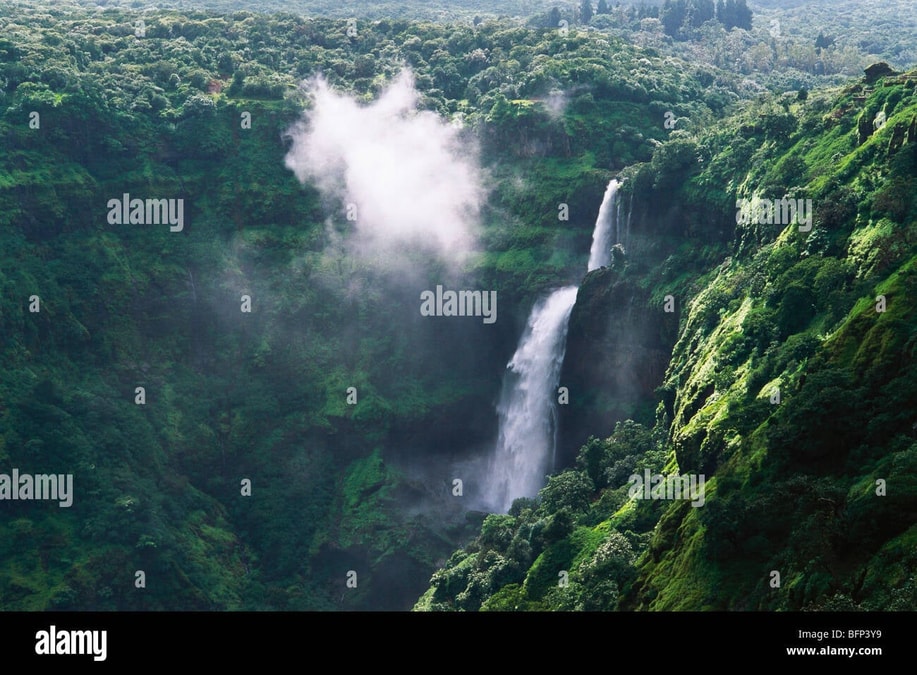 lingmala-waterfall-mahabaleshwar-mahableshwar-maharashtra-india-asia-BFP3Y9