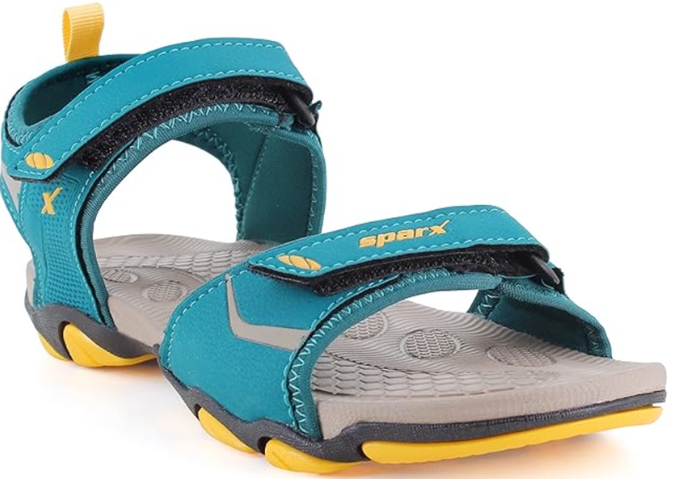 Best Sparx Sandals (Water-resistant) under Rs.1000