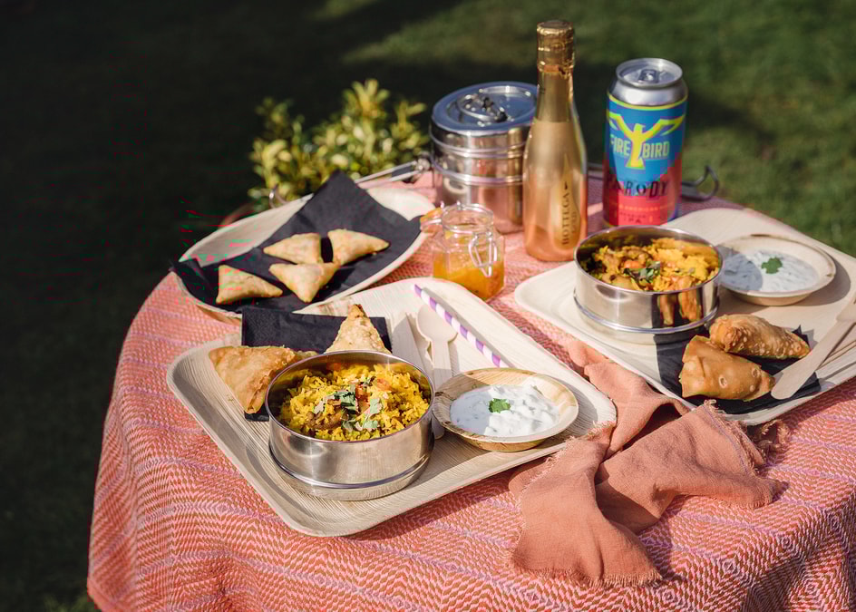 Surprise your mother with a Beach/Garden Picnic