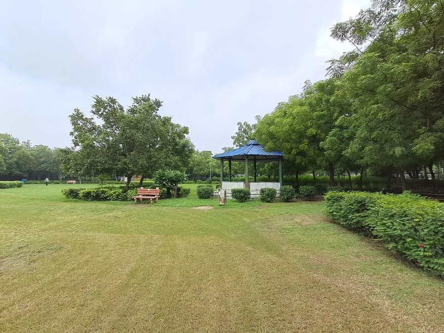 Samsung Galaxy M34 Camera Samples: Best Camera Mobile for 20K