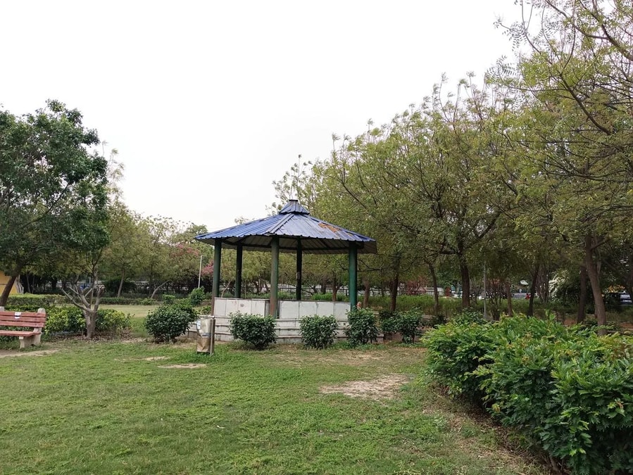 iQOO Z7 Camera Samples - Best Camera Phone Under 20000 for Lowlight Photography