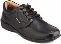 Flat 75% off On Red Chief Shoes