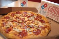 Dominos 40% off up to Rs. 100