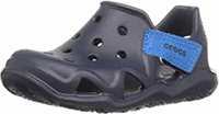 Crocs footwear up to 80% off starts from Rs.475 at Amazon