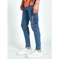 KOOVS: Buy Jeans Get T Shirt Free