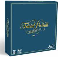 Hasbro Trivial Pursuit Game Classic Edition