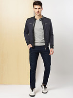 Get Rs.500 off on minimum purchase of Rs.1,899 on select styles at Myntra with your Visa card