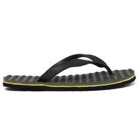 Bata Black Flip Flops For Men at Rs.104 With Free Delivery