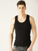 Men's Innerwear by Top Brands upto 70% off starting from Rs.159