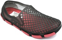 Sandals and Floaters upto 70% off starting From Rs.199