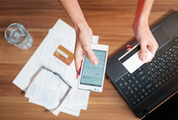 Amazon vouchers on registering automatic bill payments on HDFC smartpay