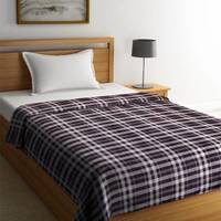 Branded Blanket starting @ 399 Rs --- Brands like Signature,Bombay dyeing,Trident,Portico New York & Raymond