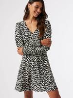 Myntra - Buy 1 Get 1 Free on Top Brands