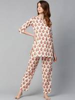 Flat 70% Off On Night Suits
