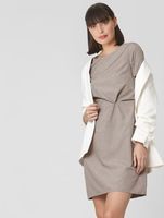 Vero Moda : Flat 60% Off (Tops, T-Shirt, Shirts, Dresses, Jumpsuit, Jackets, Bottomwear, Jeans, Skirts & Many More)