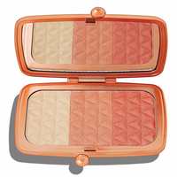 Makeup Revolution Renaissance Illuminate, Radiant in Rose, 14g