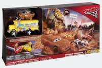 Disney Cars Cars 3 Crazy 8 Crashers Smash & Crash Derby Playset