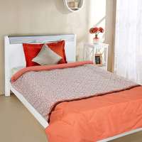 Amazon Brand - Solimo Microfibre Printed Comforter, 200 GSM, Single (Carmine Candy, 150 x 230 cm)