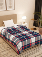 Story@home Blankets at 75% Off