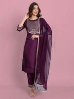 Upto 70% off on Women's ethnicwear