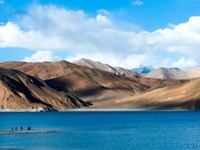 Adventurush Sale - Paragliding in Manali @ Rs.1699 & More Offers