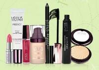 Lotusherbals Sale - Free Travel Accesories Worth Rs.699 on Purchase Rs.699 & Above Makeup Products