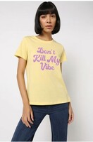 AJIO Loot : Upto 93% Off On Women's Clothing Starts at Rs.75