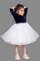 Kid's fancy dresses up to 90 % off