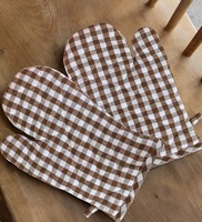 Checkered Brown & White Cotton (Set of 2) Oven Gloves,